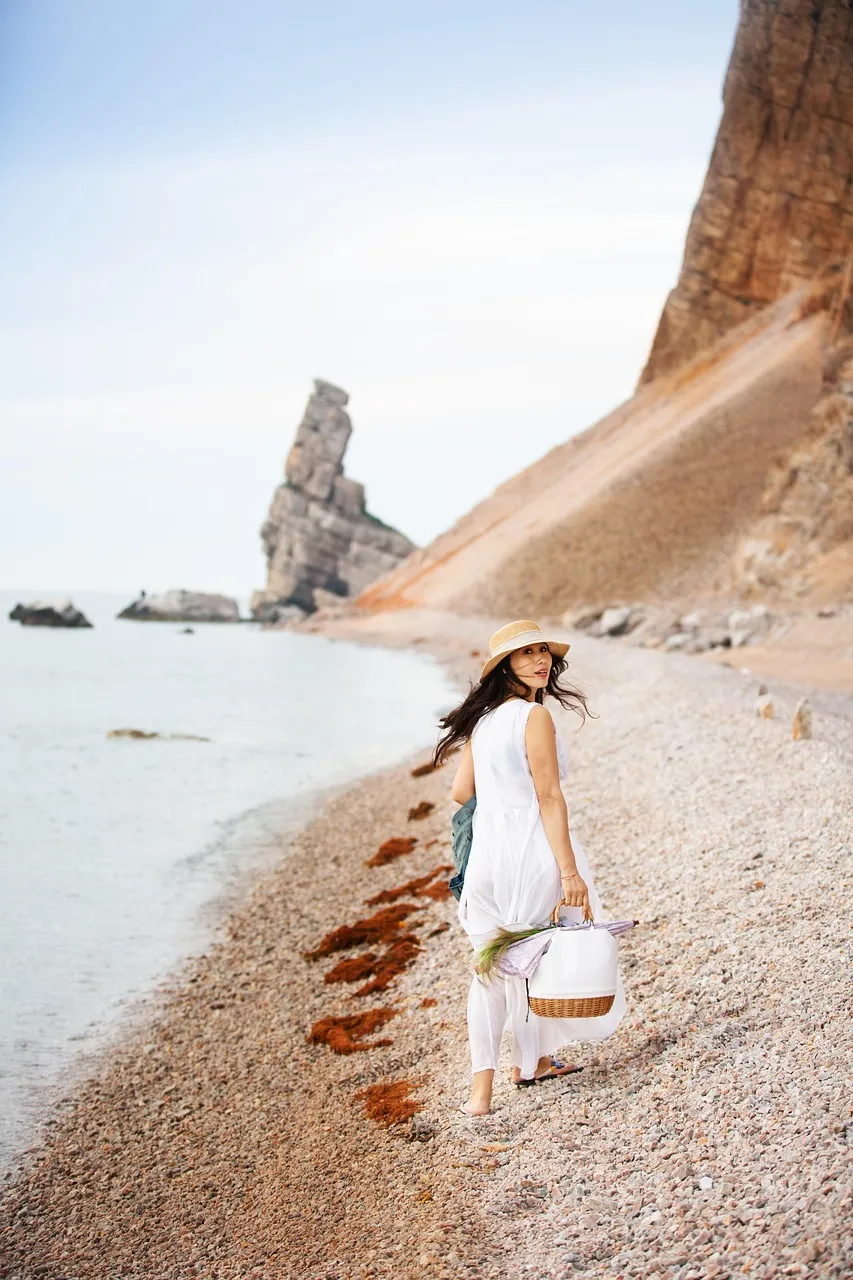 White Cotton Hat