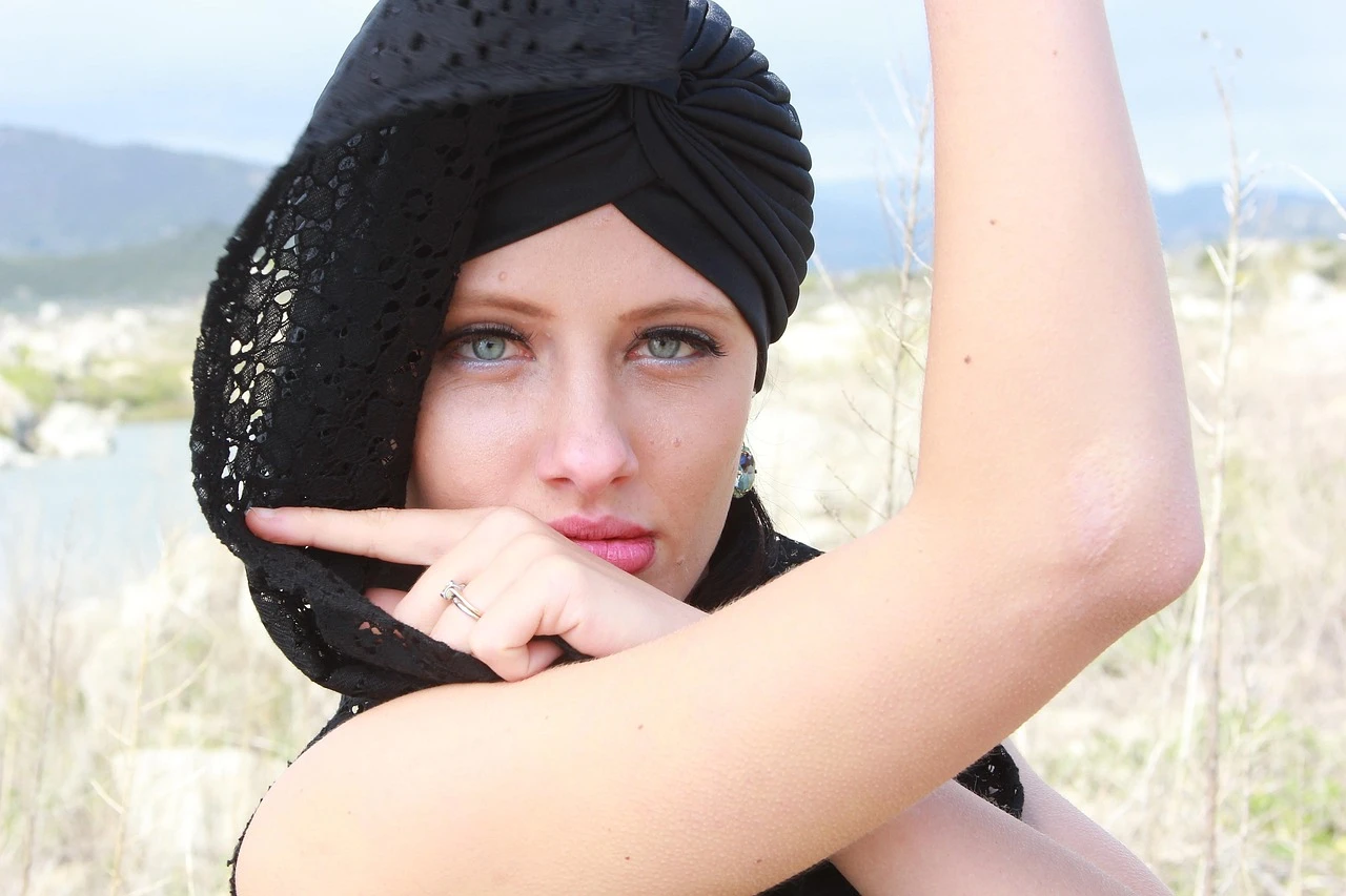 Black Cotton Hat