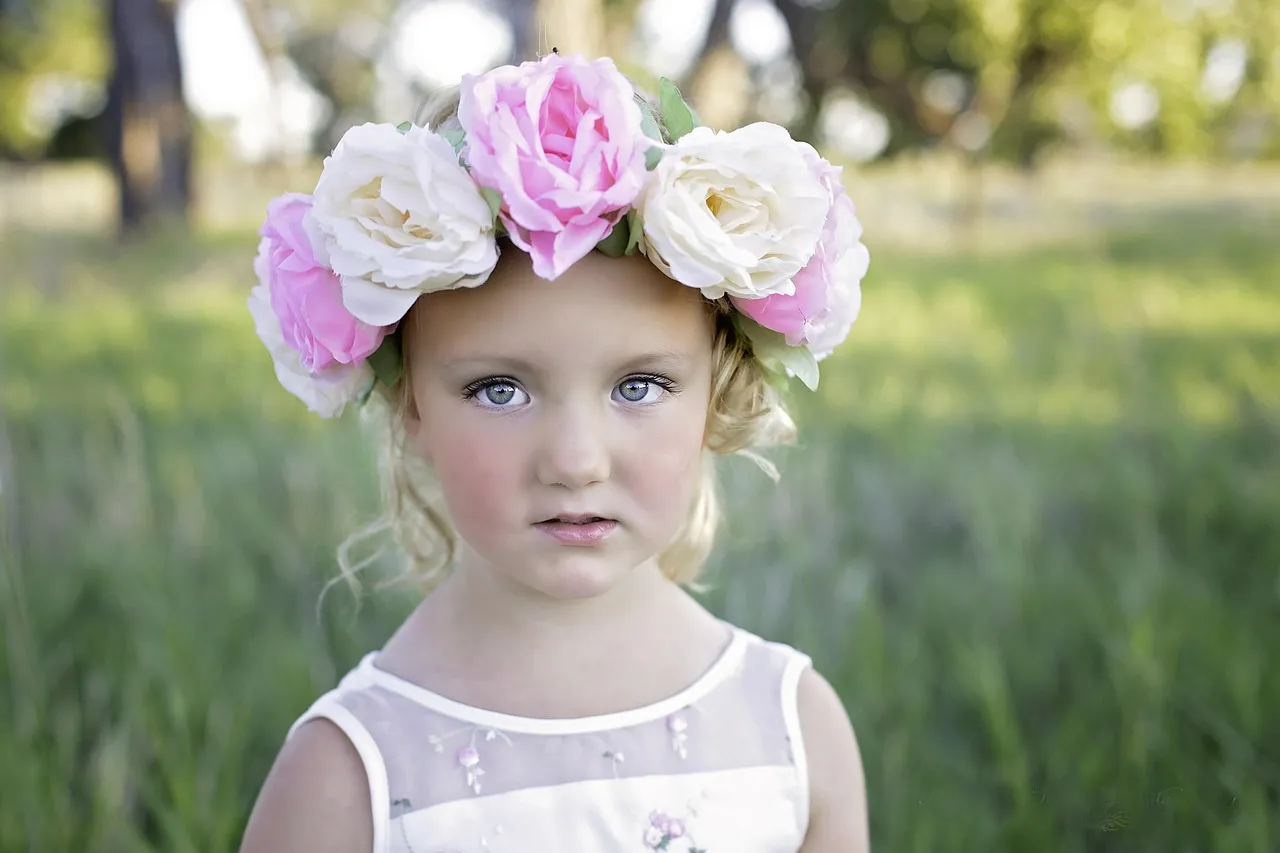 Multicolor Silk Fruits Floral Appliques Head Wrap Diadem