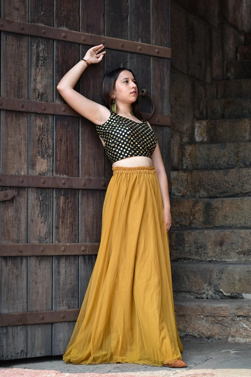 White Viscose Pencil Skirt