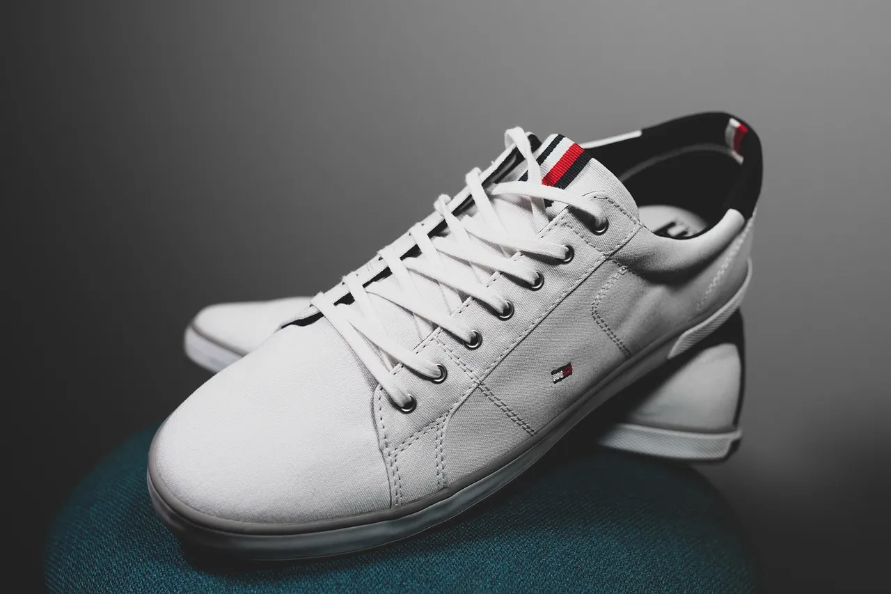 Green Polyester Sneaker