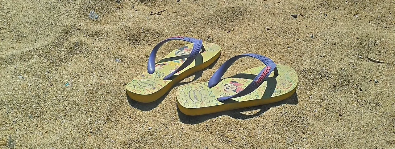 White Black Leather Beachwear Logo Sandals Shoes